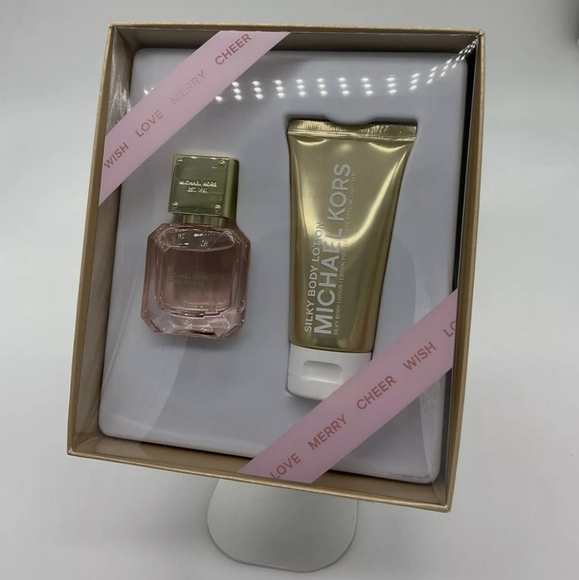 Michael Kors 2pc fragrance Sparkling Blush - Picture 1 of 3